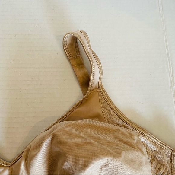 46D Wire Free Bra Playtex NUDE 18 Hour Seamless Side/Back Smoothing - Picture 9 of 14